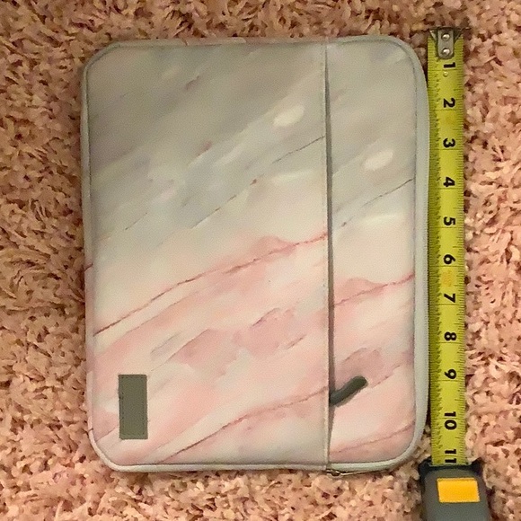 Mojo 11 inch Tablet Sleeve case. - Picture 4 of 5